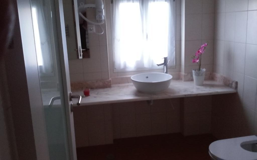 Casas Antigas Da Torre Apartment Torre de Coelheiros ภายนอก รูปภาพ